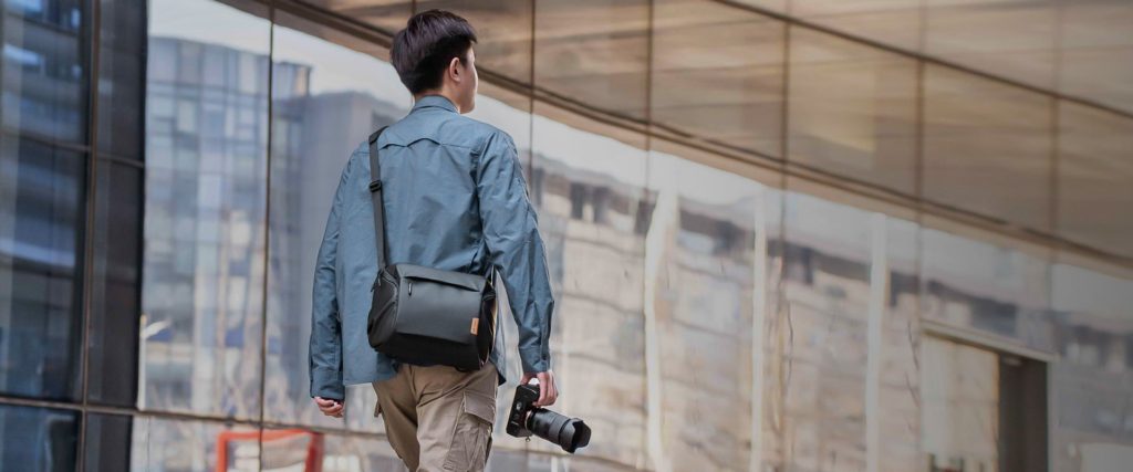 Onego_shoulder_bag_banner